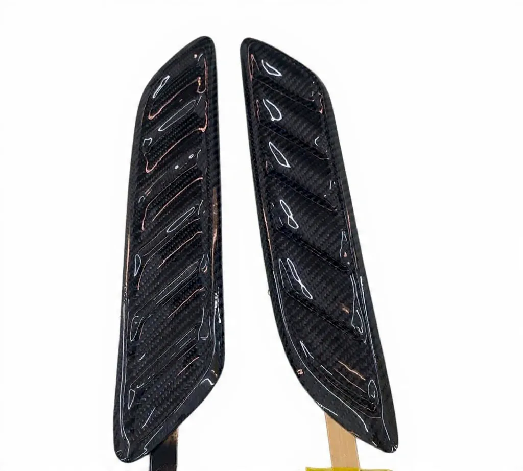 2014-2017 Chevy SS Carbon Fiber Side Vents