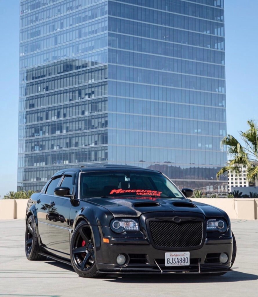 05-10 Chrysler 300 redeye V1 hood